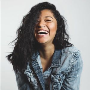 Meet your Posher, Leslie